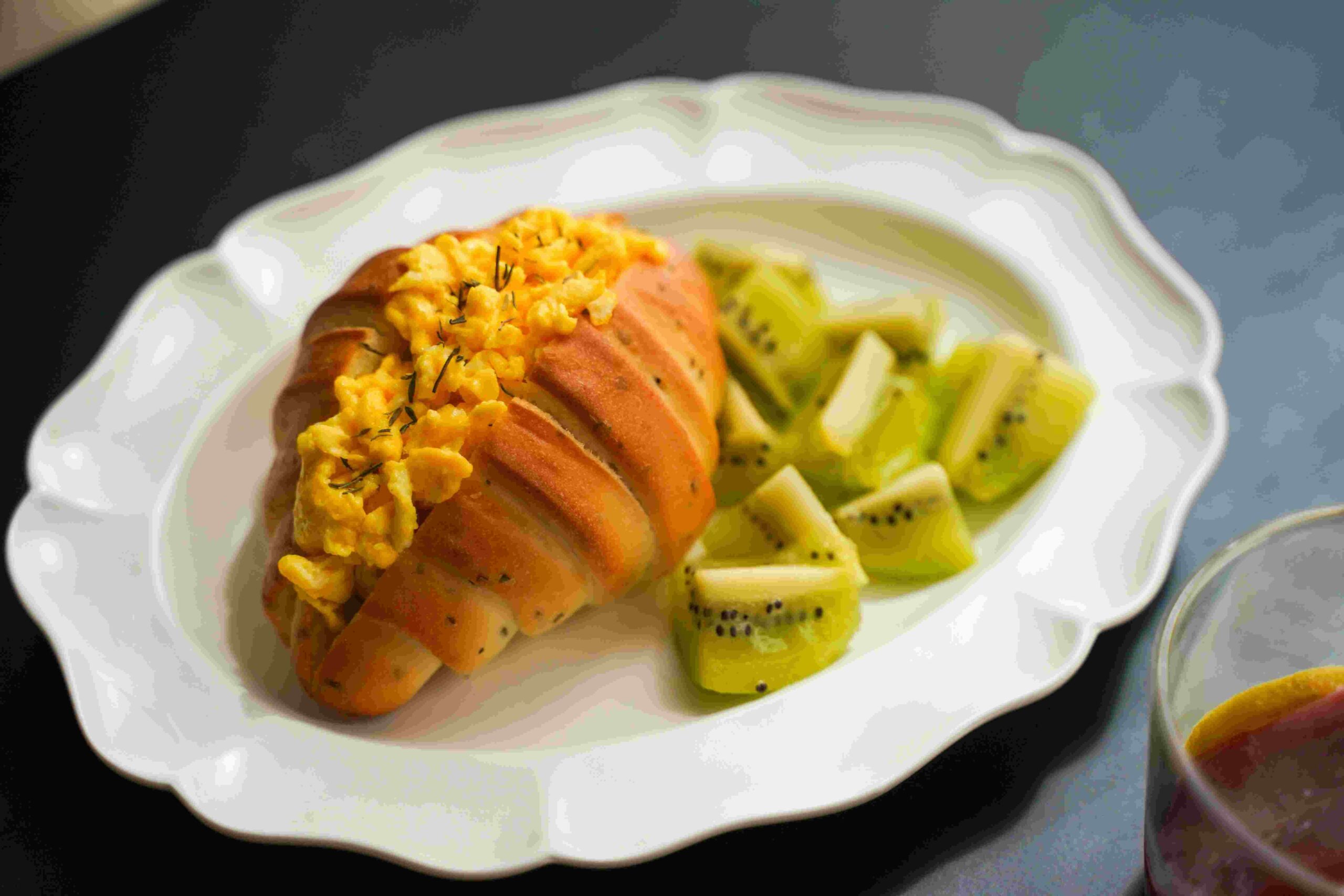 Light and Healthy Egg Breakfast Plate Idea